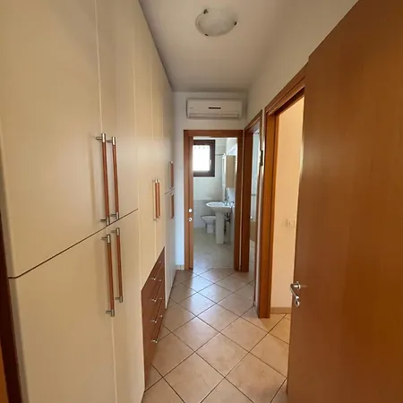 Villaggio Dei Fiori Lägenhet *